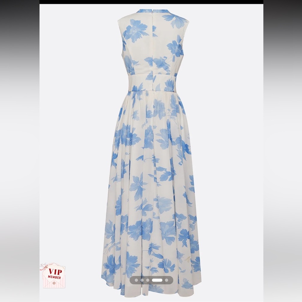 Chic Blue Floral Maxi Dress - Picture 2 of 8